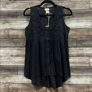 NATURAL LIFE Black Sleeveless Tank Top